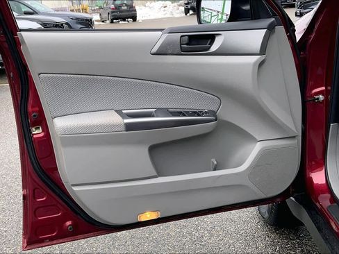 Used 2013 Subaru Forester 2.5X image 21