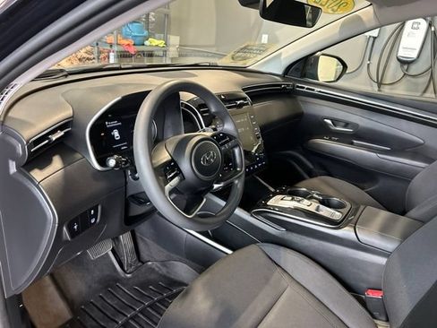 Used 2022 Hyundai Tucson Blue AWD/4WD image 2