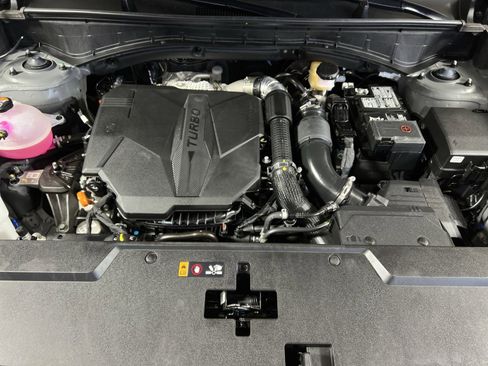 Used 2025 Hyundai Santa Fe Calligraphy AWD/4WD image 29