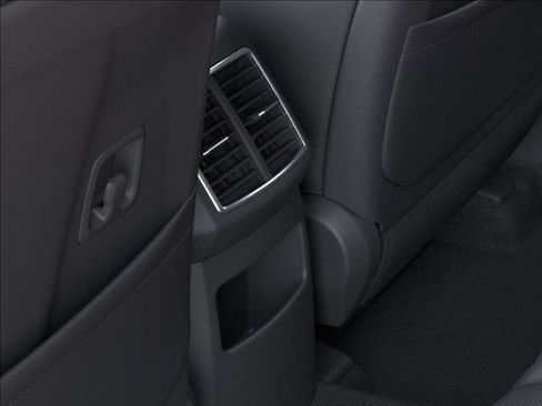 Used 2025 Kia Sportage EX image 26