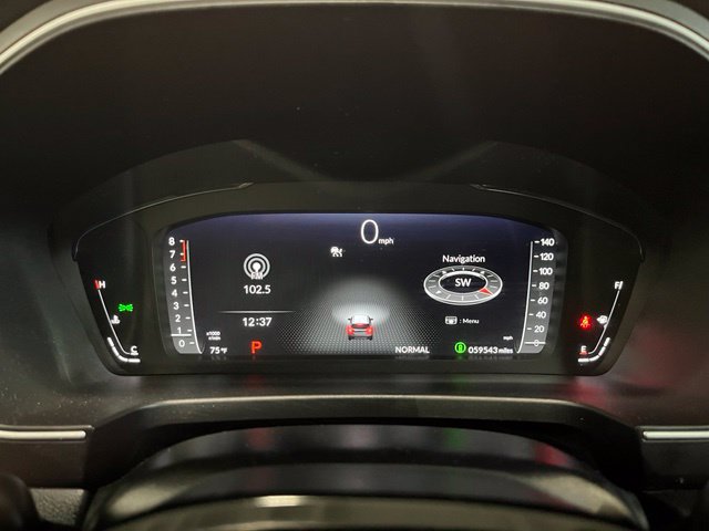 Used 2025 Honda Pilot Black Edition image 24