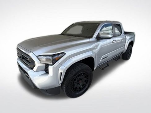 Used 2026 Toyota Tacoma SR5 AWD/4WD image 2