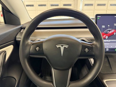 Used 2021 Tesla Model 3 Long Range AWD/4WD image 16
