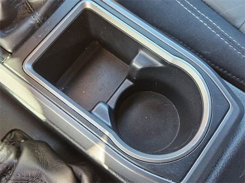 Used 2021 Toyota Tacoma TRD Off-Road image 22