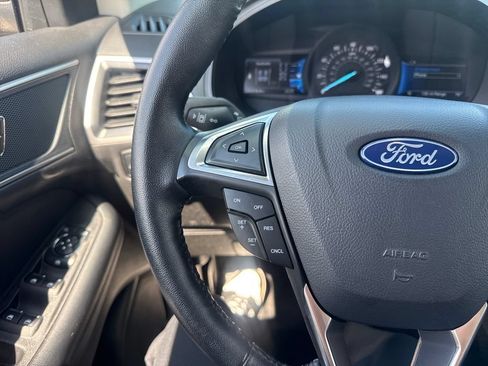 Used 2024 Ford Edge SEL AWD/4WD image 37