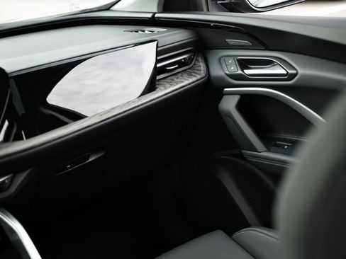 New 2025 Audi Q5 2.0T Premium Plus image 28