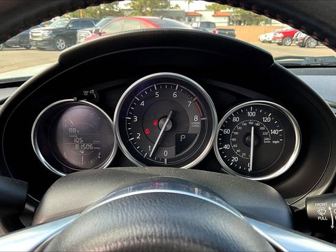 Used 2017 MAZDA MX-5 Miata Sport image 18