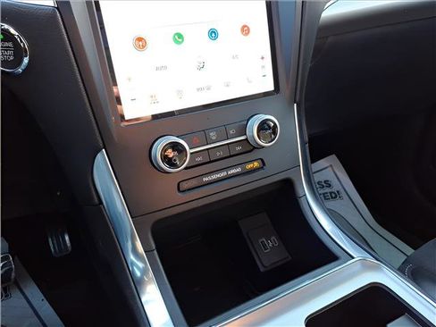 Used 2022 Ford Edge ST w/ Equipment Group 401A image 18