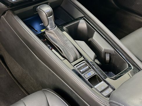 Used 2023 Honda Accord Touring image 24