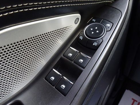 Used 2020 Ford Explorer ST w/ ST Street Pack image 25