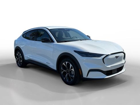 New 2026 Ford Mustang Mach-E Select RWD image 7