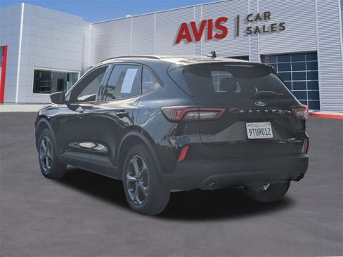 Used 2025 Ford Escape ST-Line image 9