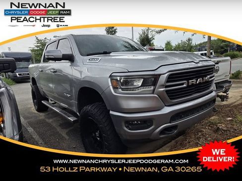 Used 2021 RAM 1500 Big Horn AWD/4WD image 1