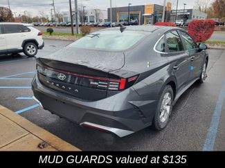 New 2026 Hyundai Sonata SE video 3