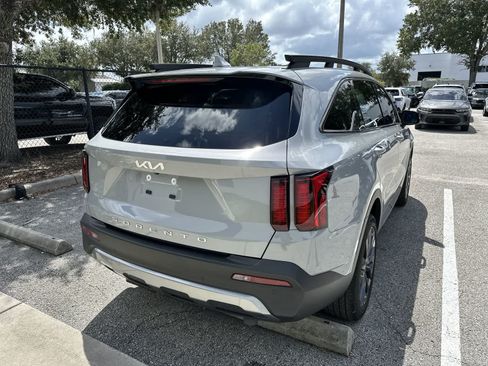 Used 2022 Kia Sorento X-Line EX AWD/4WD image 8