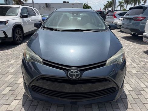 Used 2018 Toyota Corolla LE FWD image 3