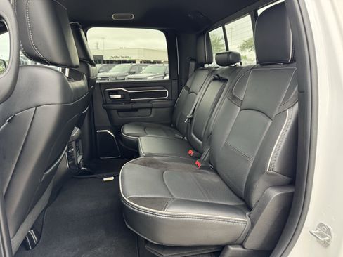 Used 2025 RAM 2500 Laramie AWD/4WD image 29