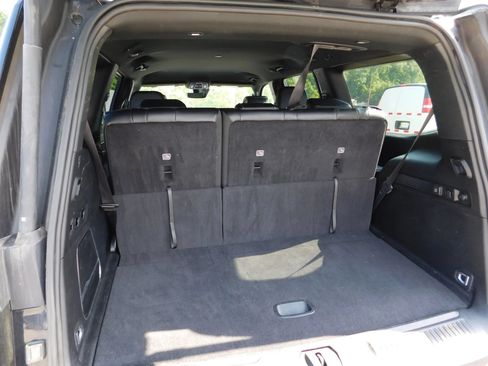 Used 2024 Jeep Wagoneer Series II w/ Flexible Seating Group AWD/4WD image 7