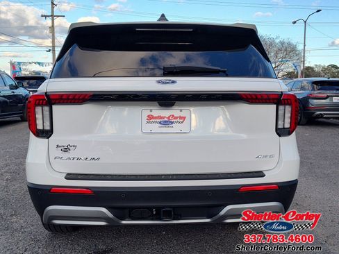 Used 2026 Ford Explorer Platinum w/ LUX Leather Package image 5