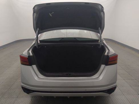 Used 2024 Nissan Altima 2.5 SV FWD image 29
