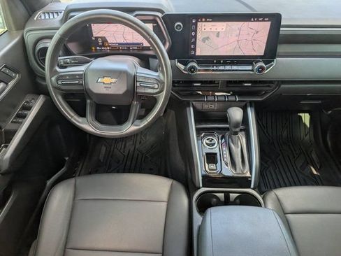 Used 2025 Chevrolet Colorado W/T w/ WT Custom Package AWD/4WD image 6