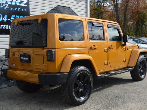 Used 2014 Jeep Wrangler Unlimited Sahara image 5