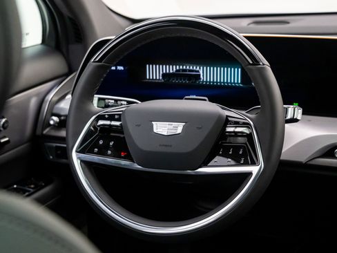 New 2026 Cadillac Vistiq Sport image 11