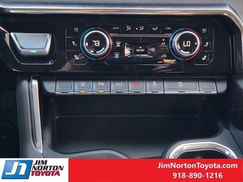 Used 2025 GMC Sierra 2500 Denali w/ Denali Reserve Package image 21