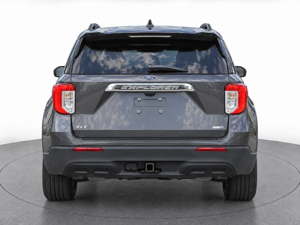Used 2020 Ford Explorer XLT w/ Class III Trailer Tow Package AWD/4WD image 6