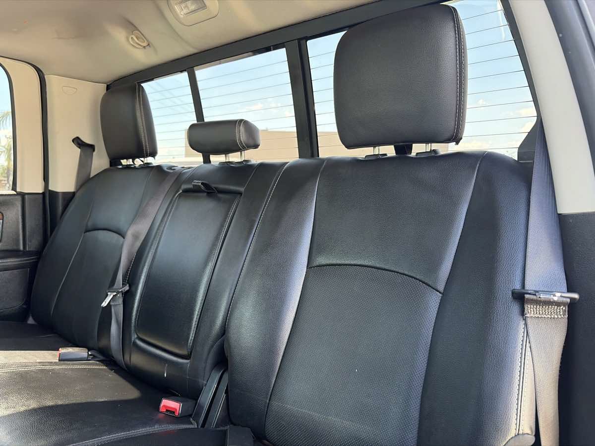 Used 2016 RAM 1500 Laramie w/ Convenience Group AWD/4WD image 13