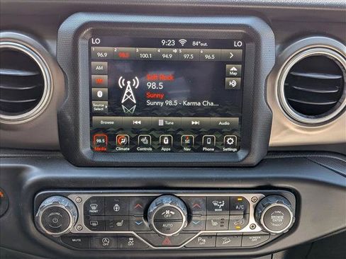 Used 2020 Jeep Wrangler Unlimited Rubicon AWD/4WD image 14