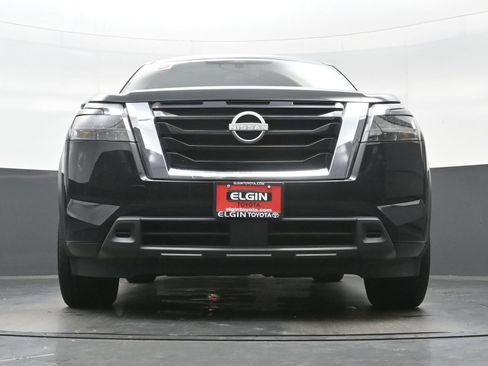 Used 2025 Nissan Pathfinder SV AWD/4WD image 30