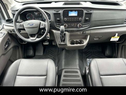 New 2025 Ford Transit 250 148 Medium Roof image 19