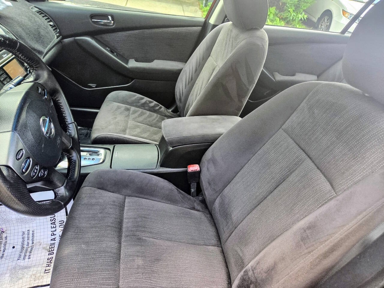 Used 2010 Nissan Altima 2.5 S w/ Premium Audio Pkg FWD image 8