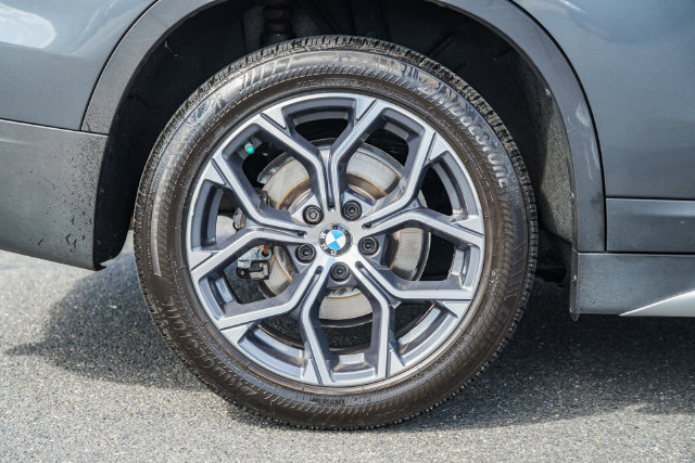 Used 2021 BMW X1 xDrive28i w/ Convenience Package AWD/4WD image 18