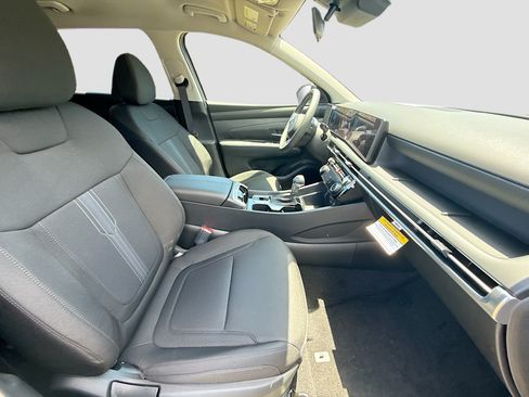 New 2026 Hyundai Tucson SEL FWD image 21