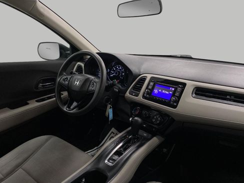Used 2020 Honda HR-V LX image 19