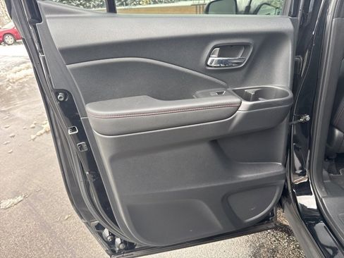 Used 2023 Honda Ridgeline Black Edition image 38