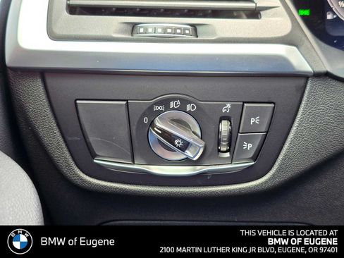 Used 2025 BMW X4 xDrive30i AWD/4WD image 32