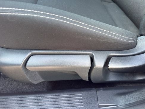 Certified 2023 Nissan Rogue S image 15