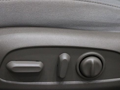 Used 2022 Chevrolet Malibu LT image 19