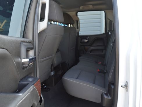 Used 2019 GMC Sierra 2500 SLE image 15