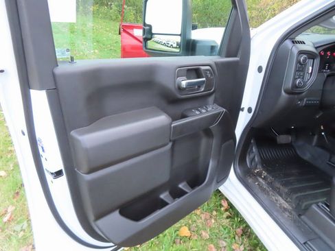 New 2025 Chevrolet Silverado 2500 W/T w/ WT Convenience Package AWD/4WD image 19