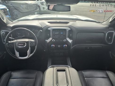 Certified 2021 GMC Sierra 1500 SLT image 3