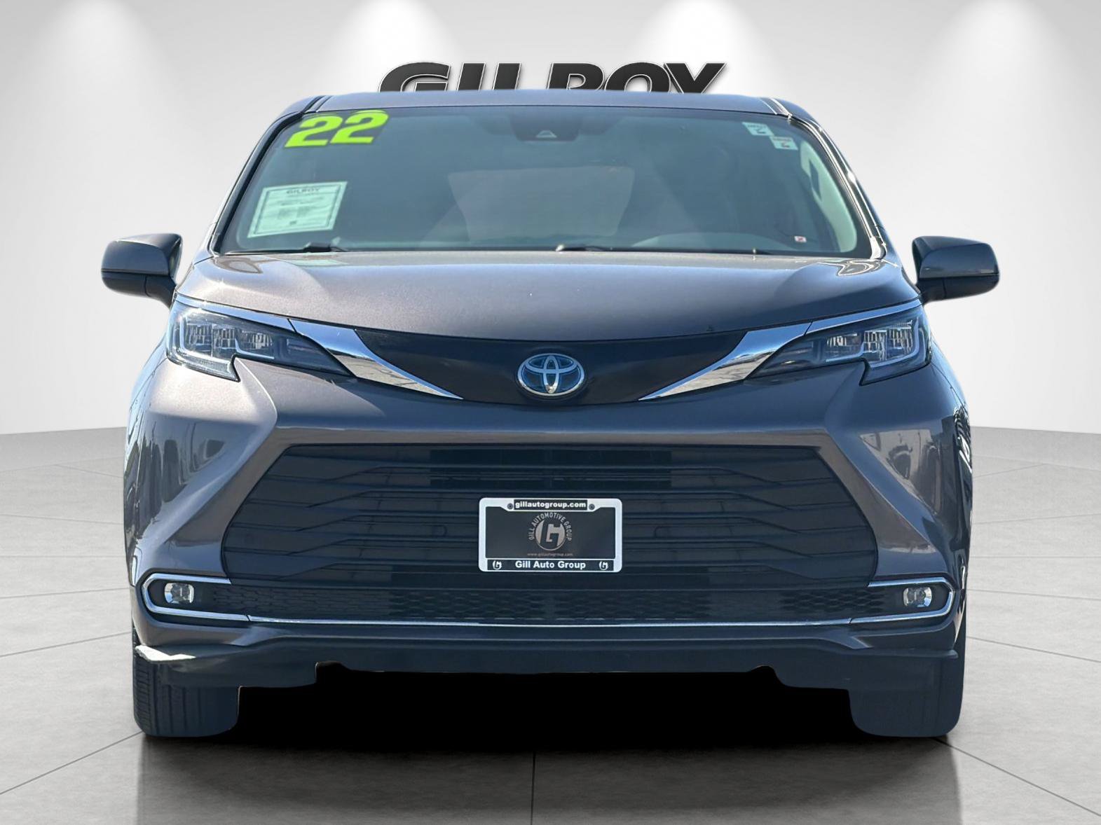 Used 2022 Toyota Sienna XLE FWD image 9