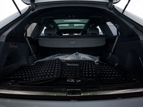 Used 2025 Audi Q7 3.0T Premium Plus w/ Premium Plus Package image 18