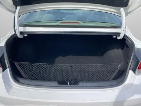 Used 2022 Hyundai Elantra Blue w/ Cargo Package image 37