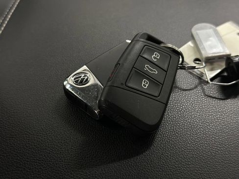 Used 2022 Volkswagen Atlas SE image 44