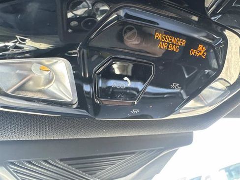 Used 2024 BMW X1 xDrive28i AWD/4WD image 48