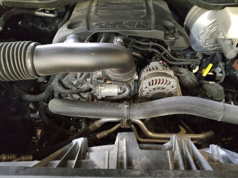 Used 2019 RAM 1500 Big Horn AWD/4WD image 30